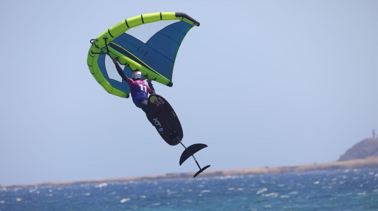 Alexandra Torres, campeona de España Big Air y Liam Whaley se lleva el título a Tarifa