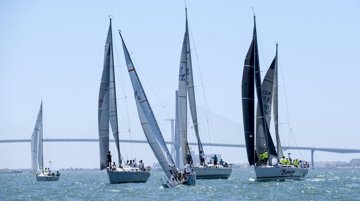 La Semana Náutica de El Puerto de Santa María celebra sus Bodas de Oro.