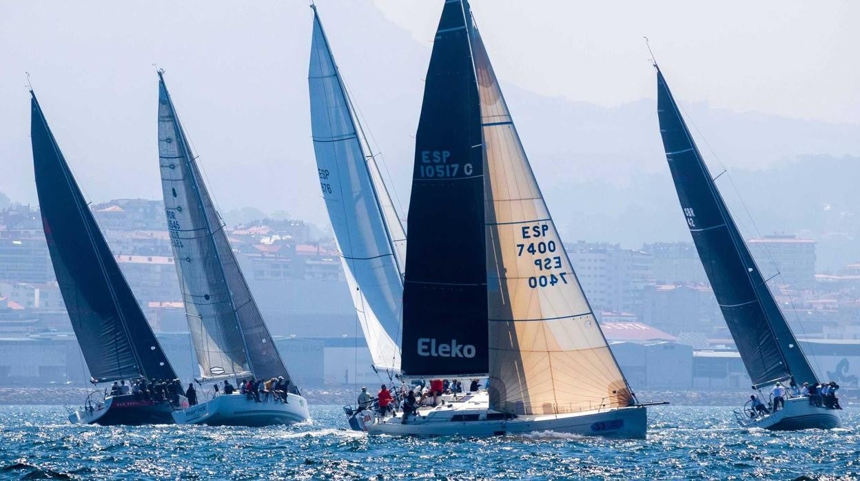 Pleno de «Aceites Abril» en la Regata Rías Baixas