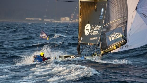 Primera etapa de 52ª La Solitaire du Figaro para Xavier Macaire con el «Groupe SNEF»