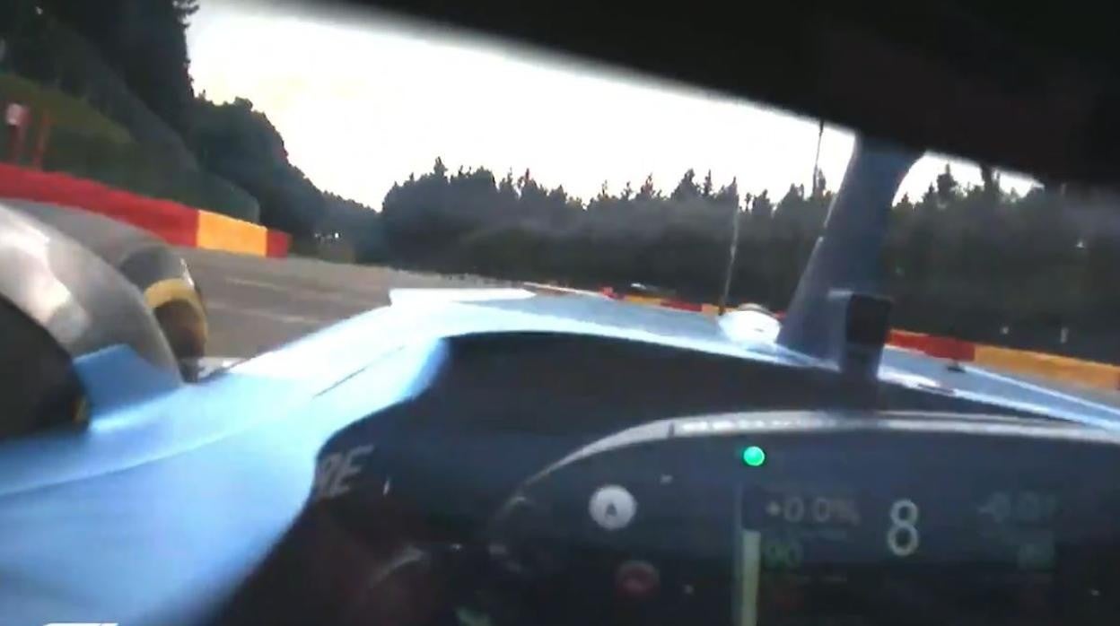 Así se ve la curva más famosa del Mundial desde el coche de Fernando Alonso