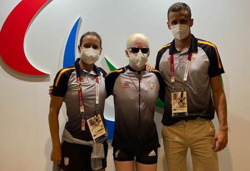 Sara Loehr, Susana Rodríguez y Celso Comesaña, un trío inseparable camino de las medallas