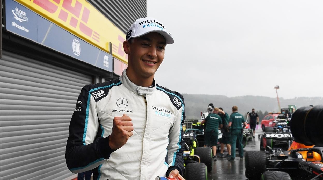 George Rusell celebra su segunda plaza en la clasificación del GP de Bélgica