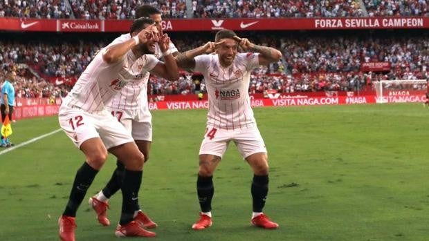 El Valencia se desinfla en Sevilla