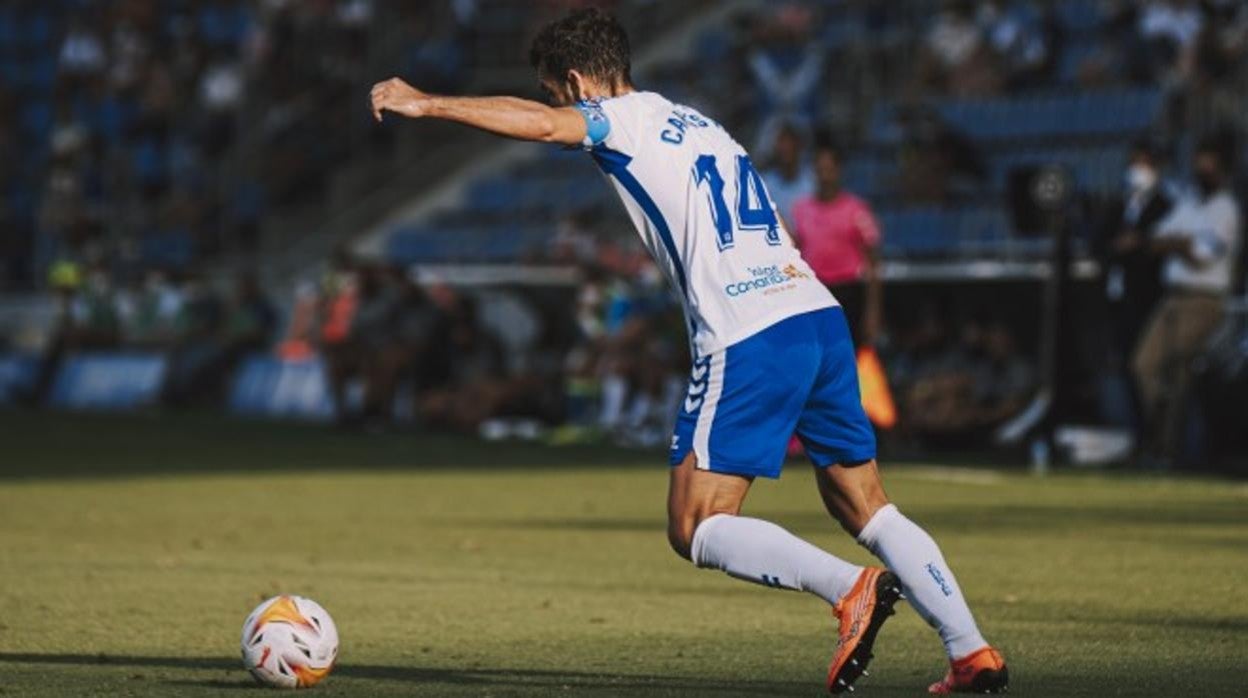 El Eibar se pone líder en Tenerife