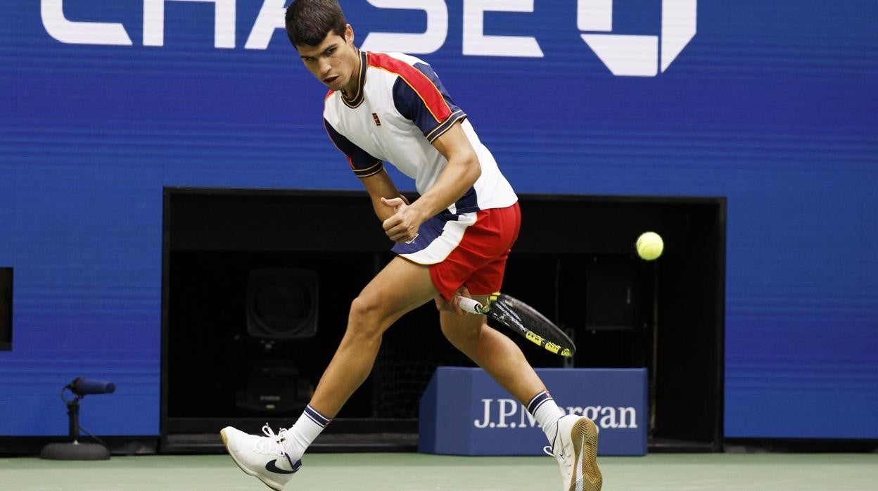 Radiografía de Carlos Alcaraz, golpe a golpe: «Será una perfección de Ferrero»