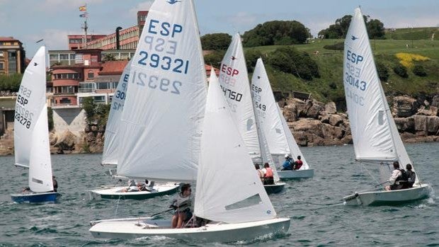 Álvaro Alegría y Andrea Ponga, con dos terceros, se mantienen líderes del Trofeo de Otoño del RCAR