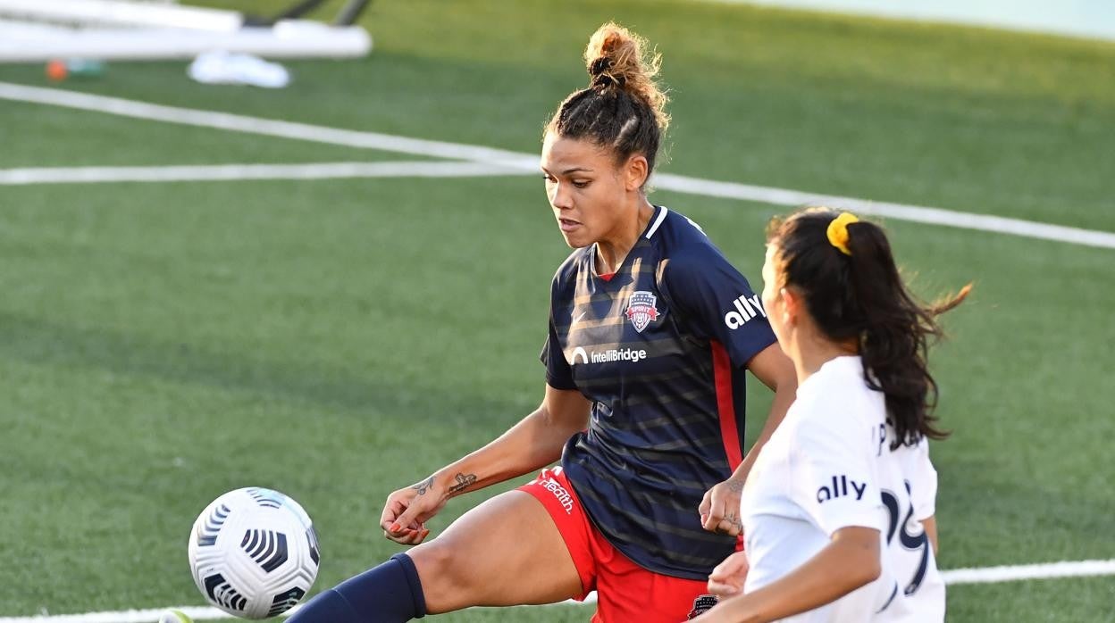 La delantera del Washington Spirit Trinity Rodman (izquierda), durante un partido de la WMLS