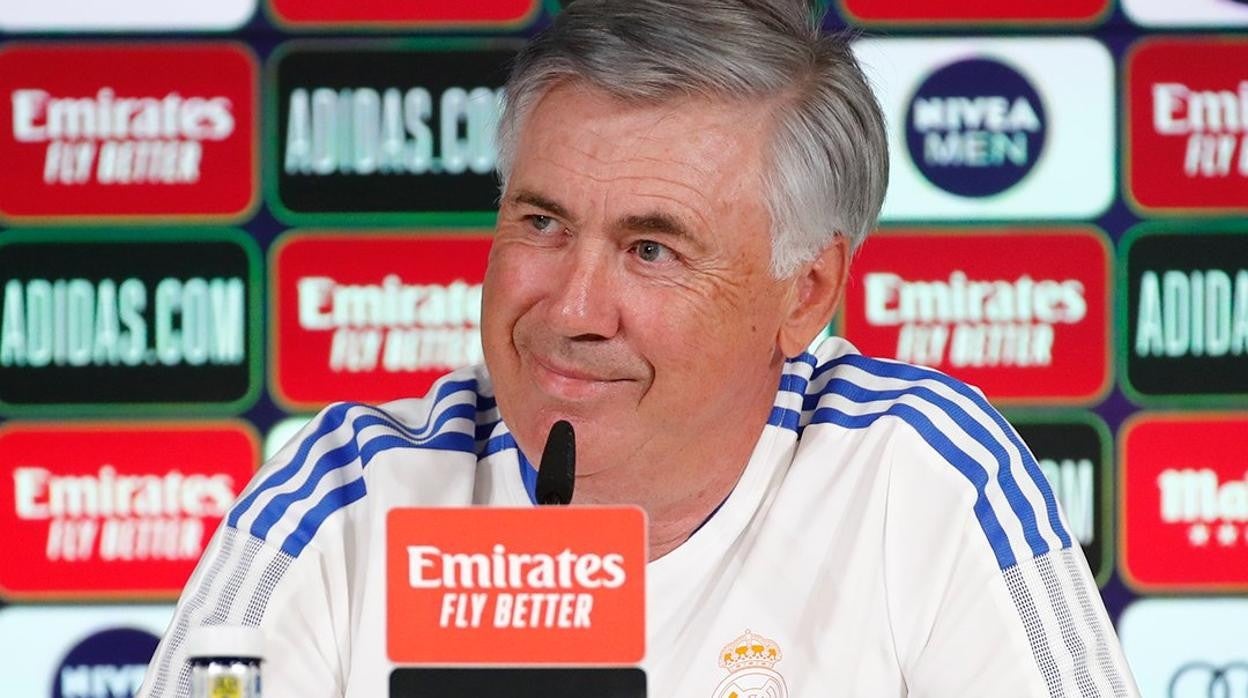 Ancelotti: «Que Mbappé disfrute en el Real Madrid, es el mejor club del mundo»