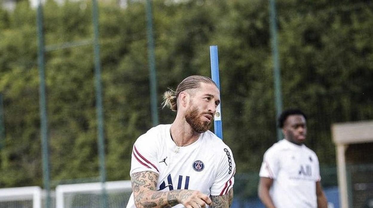 Ramos, durante un entrenamiento con el PSG