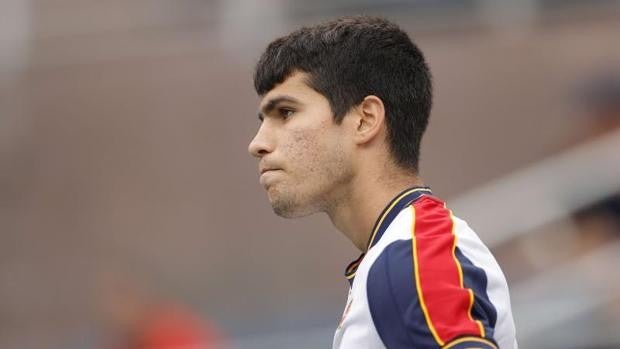 Carlos Alcaraz, positivo por coronavirus, se pierde la Copa Davis