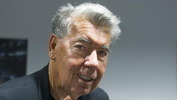 Muere Manolo Santana, el pionero que fue leyenda