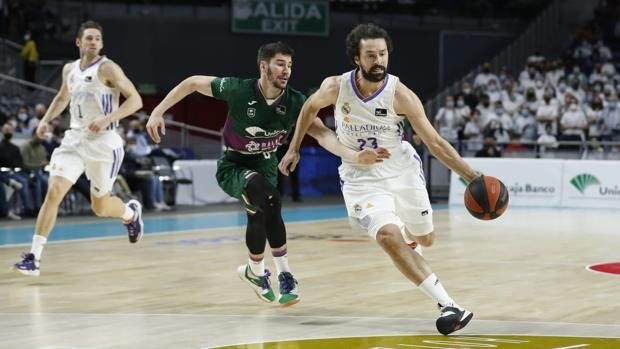 Llull resucita al Madrid ante el Unicaja