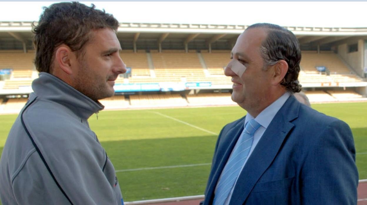 Joaquín Bilbao, a la derecha, durante su etapa al frente del Xerez CD.