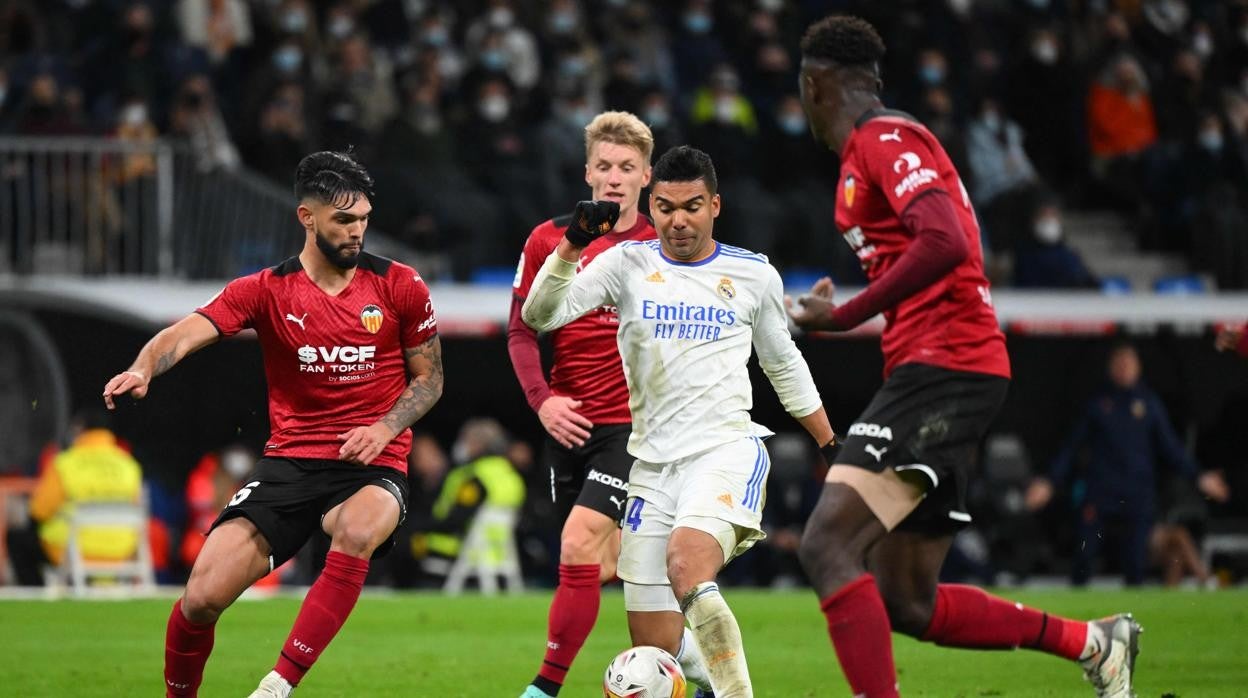 Casemiro, justo antes de la acción que acabó en penalti