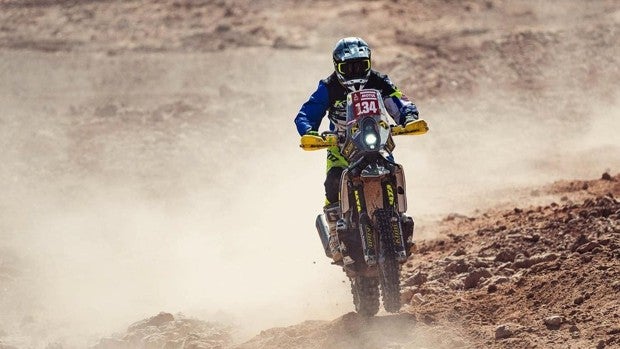 Isaac Feliu, hospitalizado tras sufrir una grave caída en el Dakar