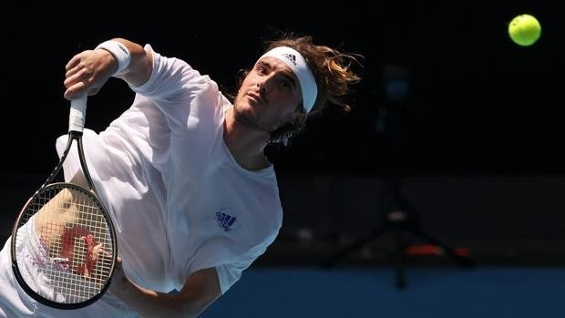 Tsitsipas ataca a Djokovic: «Ha jugado con sus propias reglas»