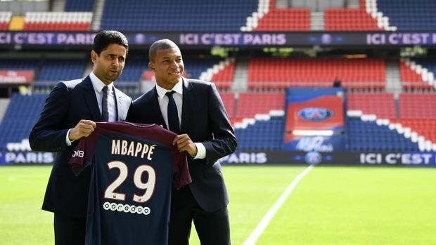 Al-Khelaifi presiona a Mbappé para que siga un año y dispute el Mundial de Qatar como jugador del PSG