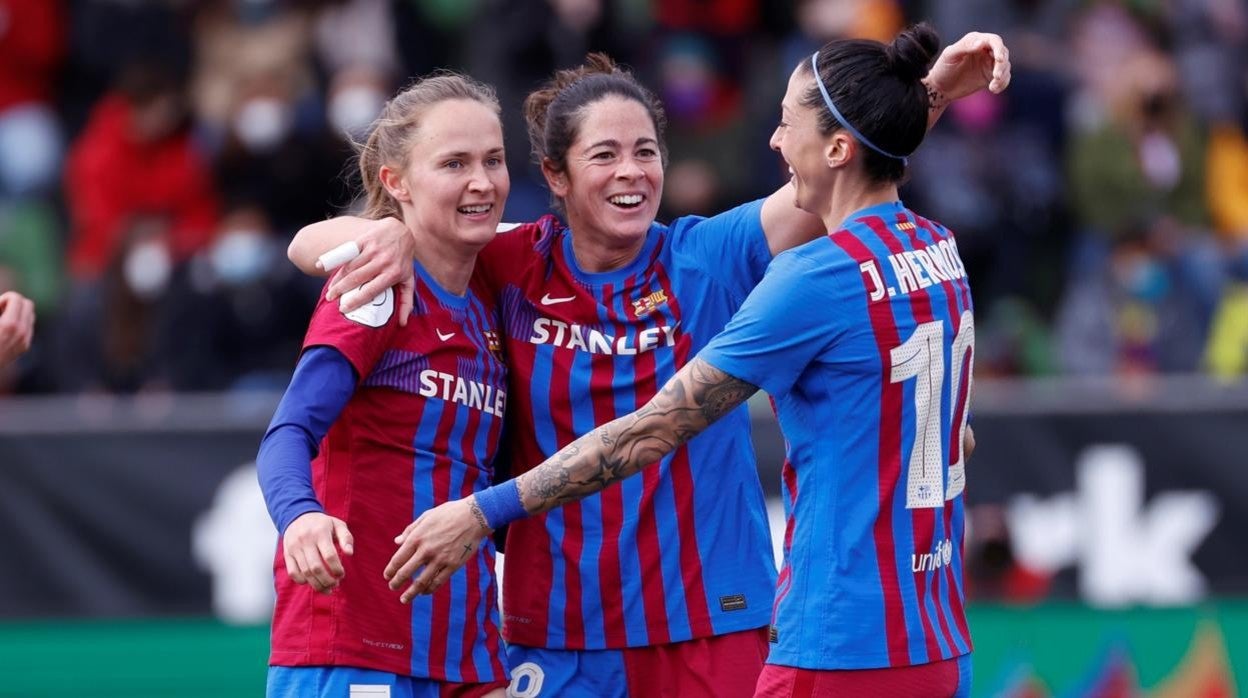 Las azulgranas celebran uno de sus goles