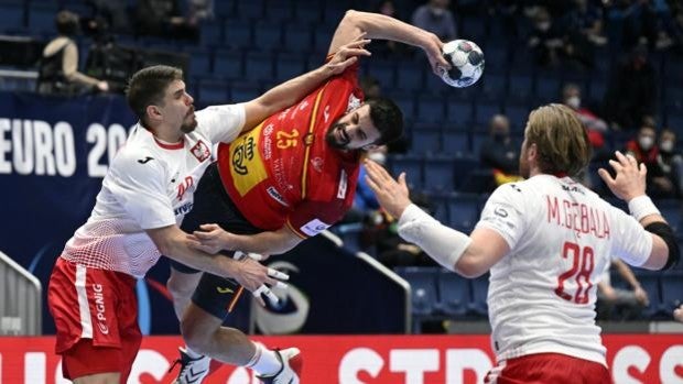 España suda ante Polonia el pase a semifinales