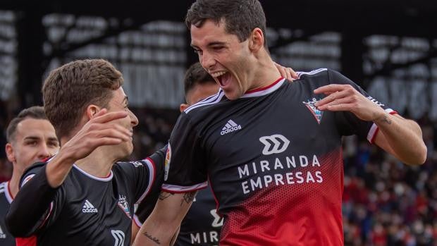 El Mirandés amarra el triunfo en casa