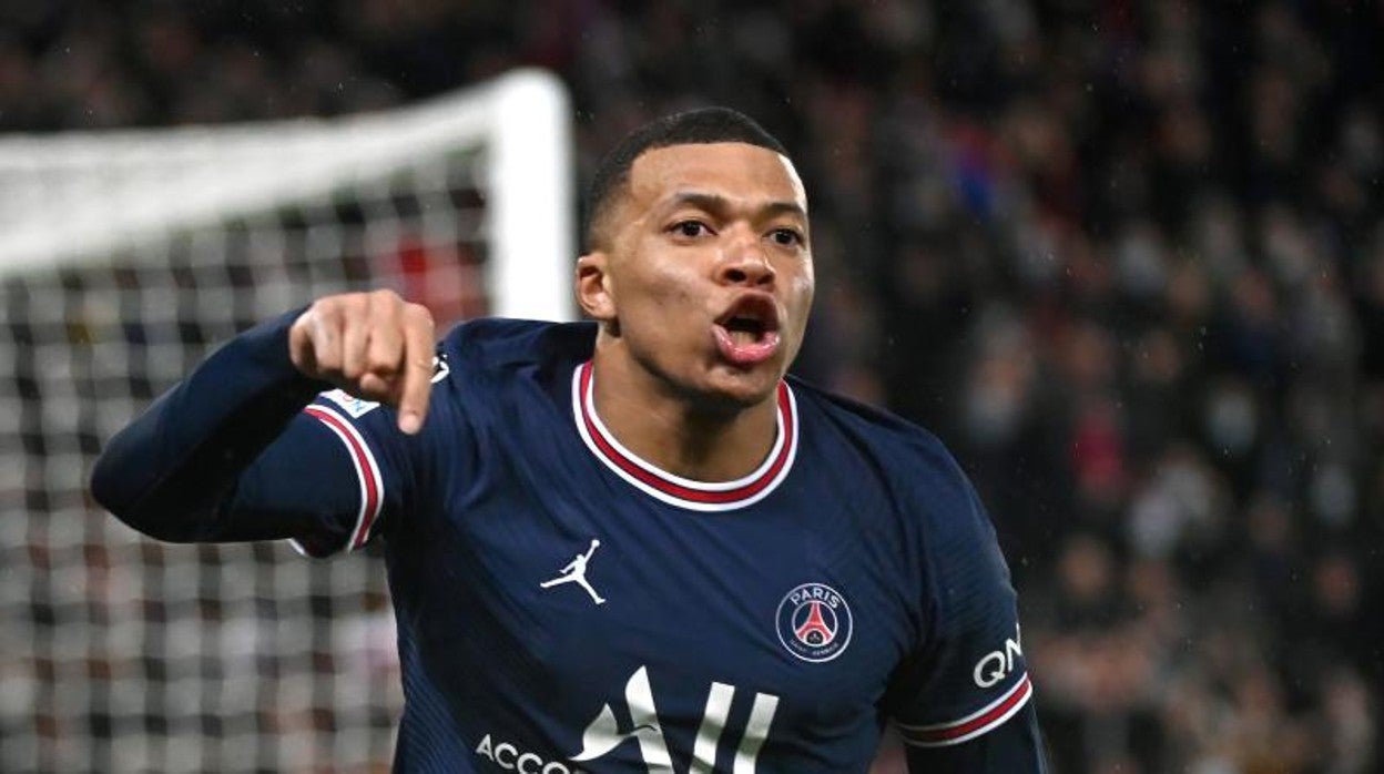 Kylian Mbappé, tras marcar su tanto en el Parque de los Príncipes