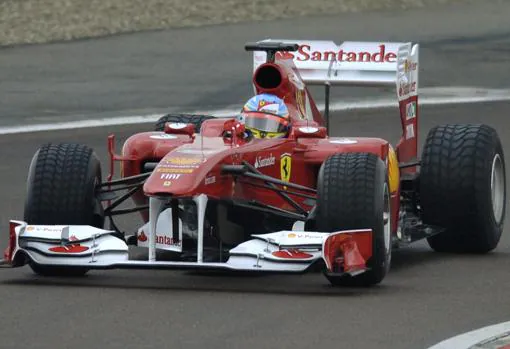 Alonso, con el F150
