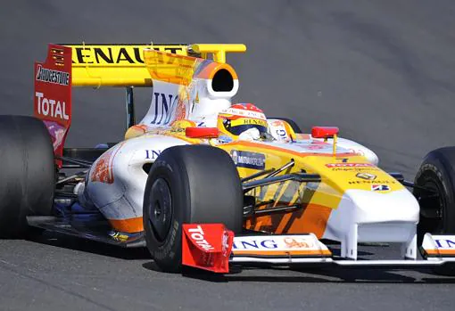 Todos los coches de Fernando Alonso en la Fórmula 1
