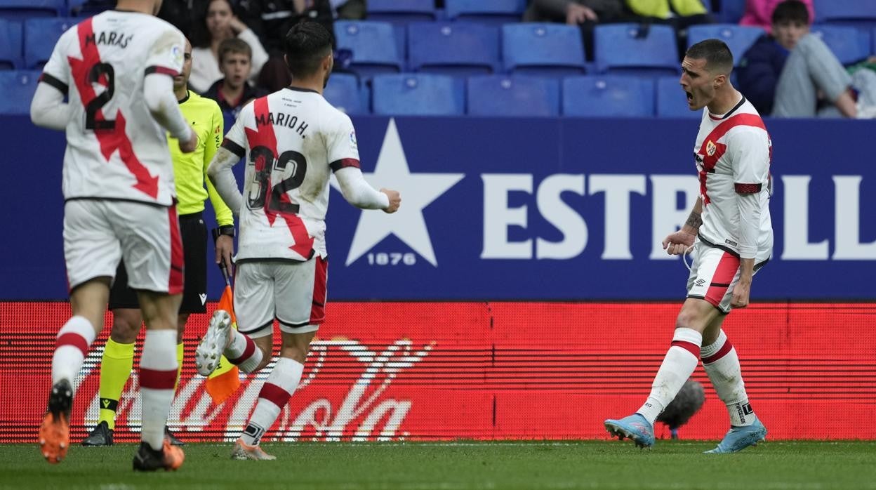 El Rayo Vallecano acaricia la salvación