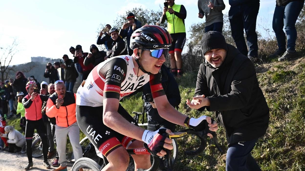 Pogacar, durante la Strade Bianche