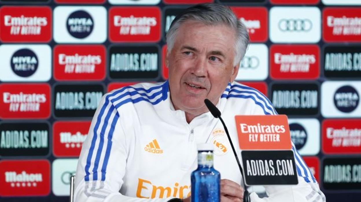 Ancelotti: «Benzema se ha lesionado en el periodo justo de la temporada»