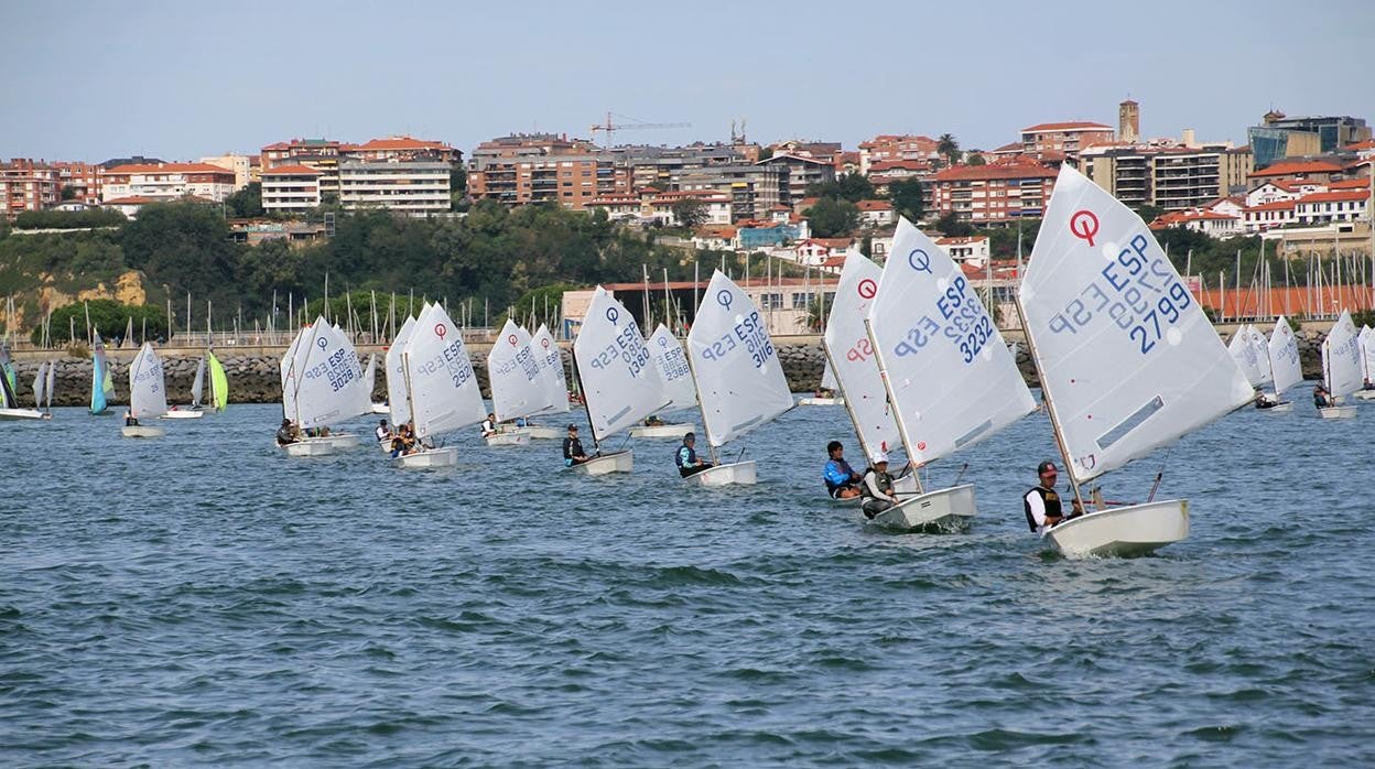 El Trofeo Guadalimar se decidió en el Abra con viento del sur