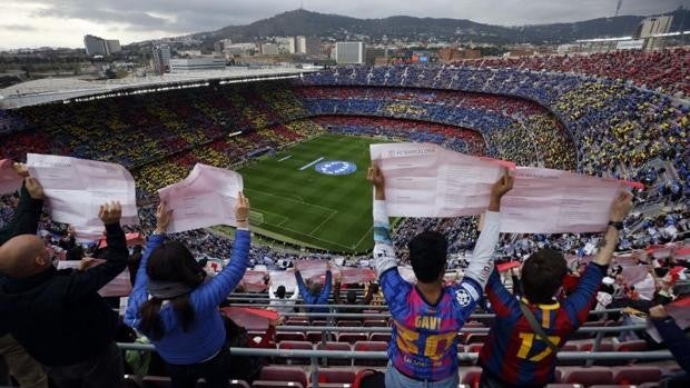 Noche de récord en el Camp Nou