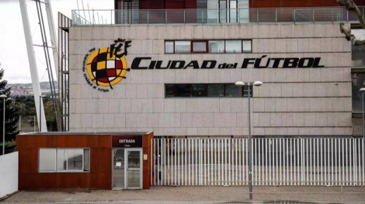 Sede de la Ciudad del Fútbol en Las Rozas