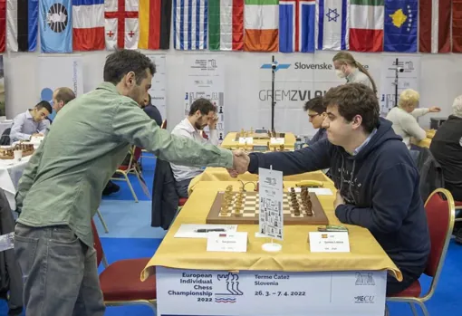 El ruso Esipenko, jugador del próximo Magistral, se une a otros  ajedrecistas ruso en una carta abierta a Putin