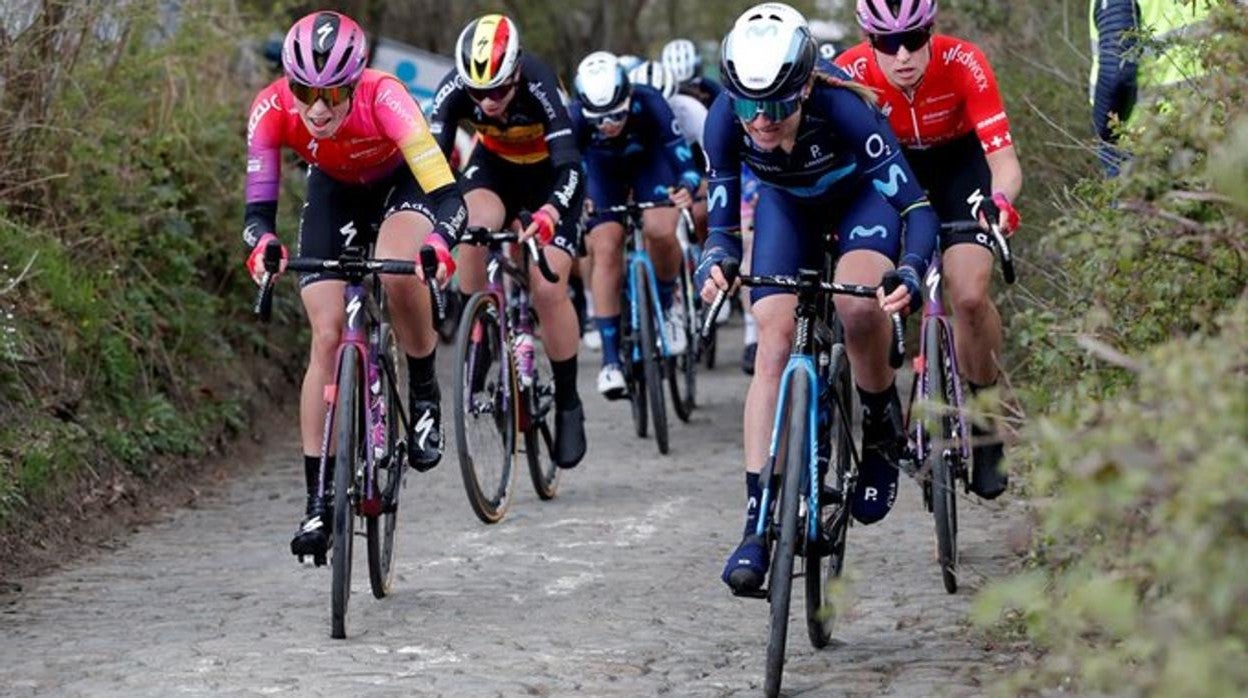 Van Vleuten, en el Tour de Flandes