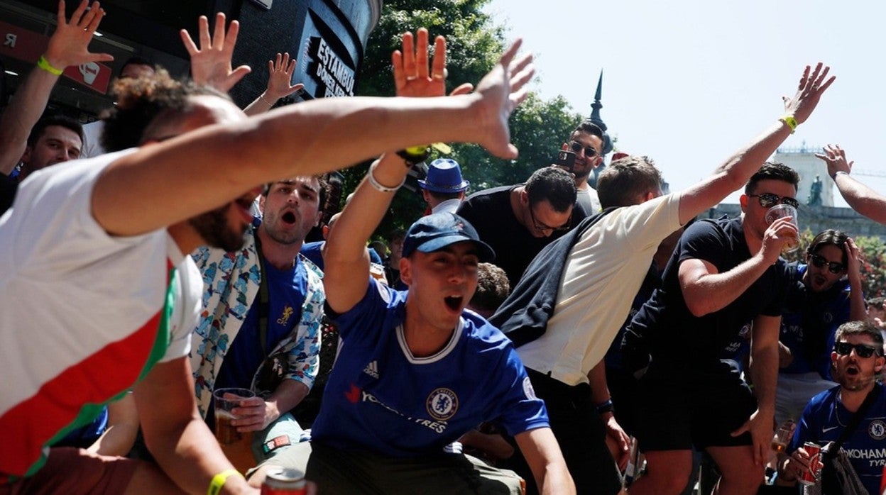 Seguidores del Chelsea, en la previa de un partido