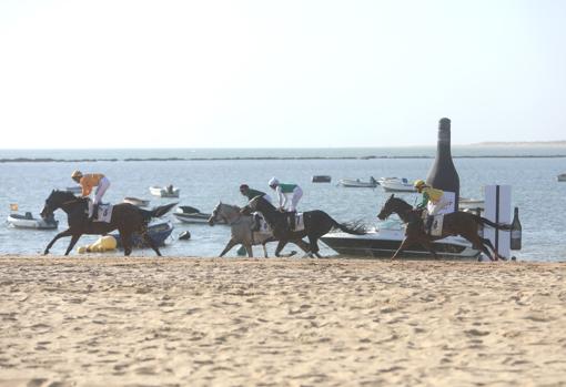 Las playas de Sanlúcar de Barrameda son protagonistas durante el mes de agosto.