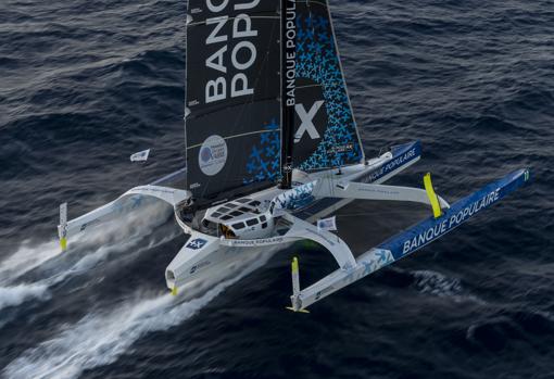 El maxi trimarán «Banque Populaire XI» optimizado para la próxima Route du Rhum