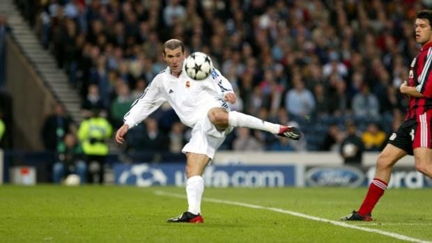 La volea de Zidane, paso a paso