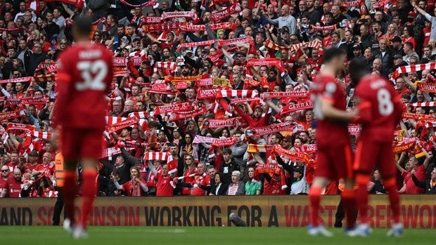 El peculiar origen de 'You'll never walk alone', el himno del Liverpool