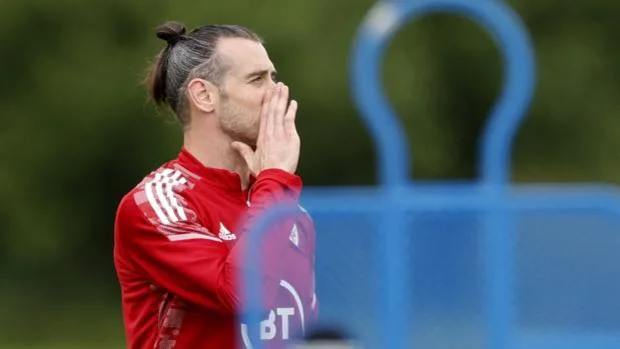 Bale se ofrece al Getafe, que estudia su fichaje