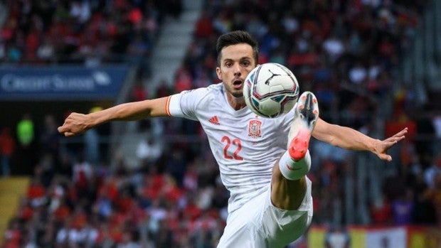 Sarabia, indiscutible y con gol