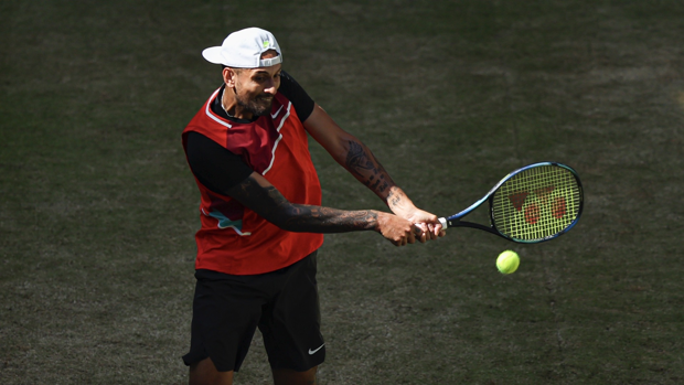 Kyrgios se compara con Rafa Nadal en su enésima salida de tono