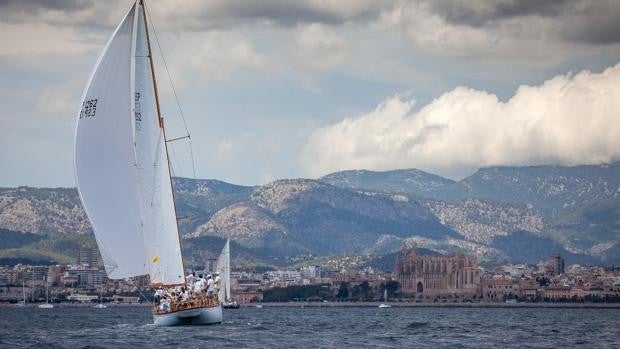 Acuerdo entre Marina Puerto Santa María y la Fundación Hispania para recuperar el «Giraldilla»