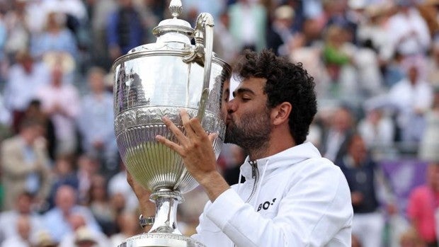 Berrettini gana de nuevo el Queen's y se presenta a Wimbledon como favorito