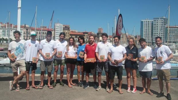 Martín Bermúdez y Ángela Pumariega, ganadores del XXIII Memorial Carlos del Castillo de Snipe