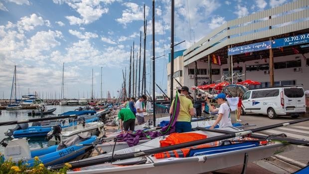 El Mundial de 29er arranca en El Balís con 245 participantes de 26 países y 4 continentes