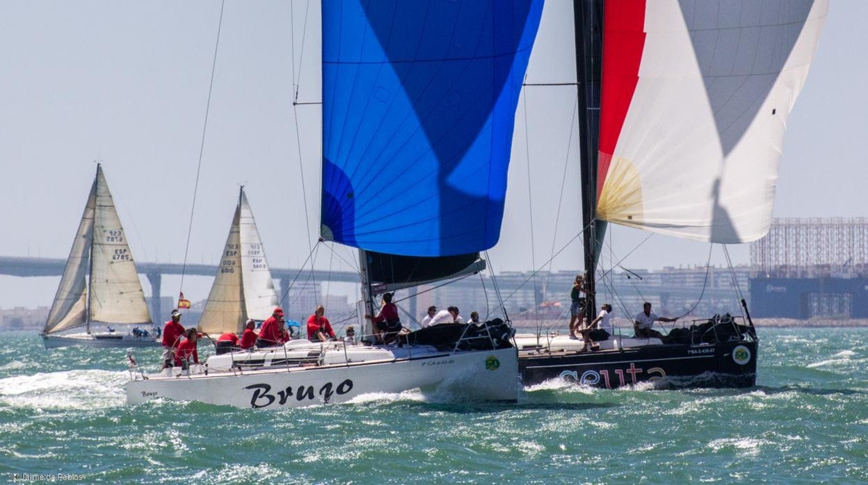 El «Brujo» ganó la regata Juan de la Cosa