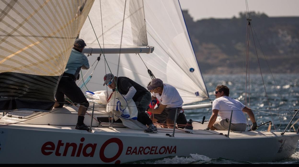 «Etnia Barcelona», a repetir victoria en J80 en el Trofeo Príncipe de Asturias